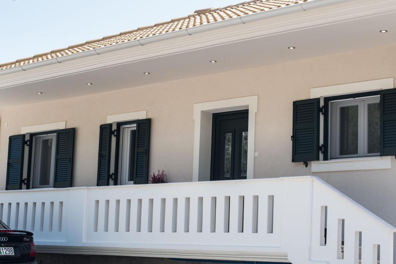 Casa De Blue Apartment Karia  Luaran gambar